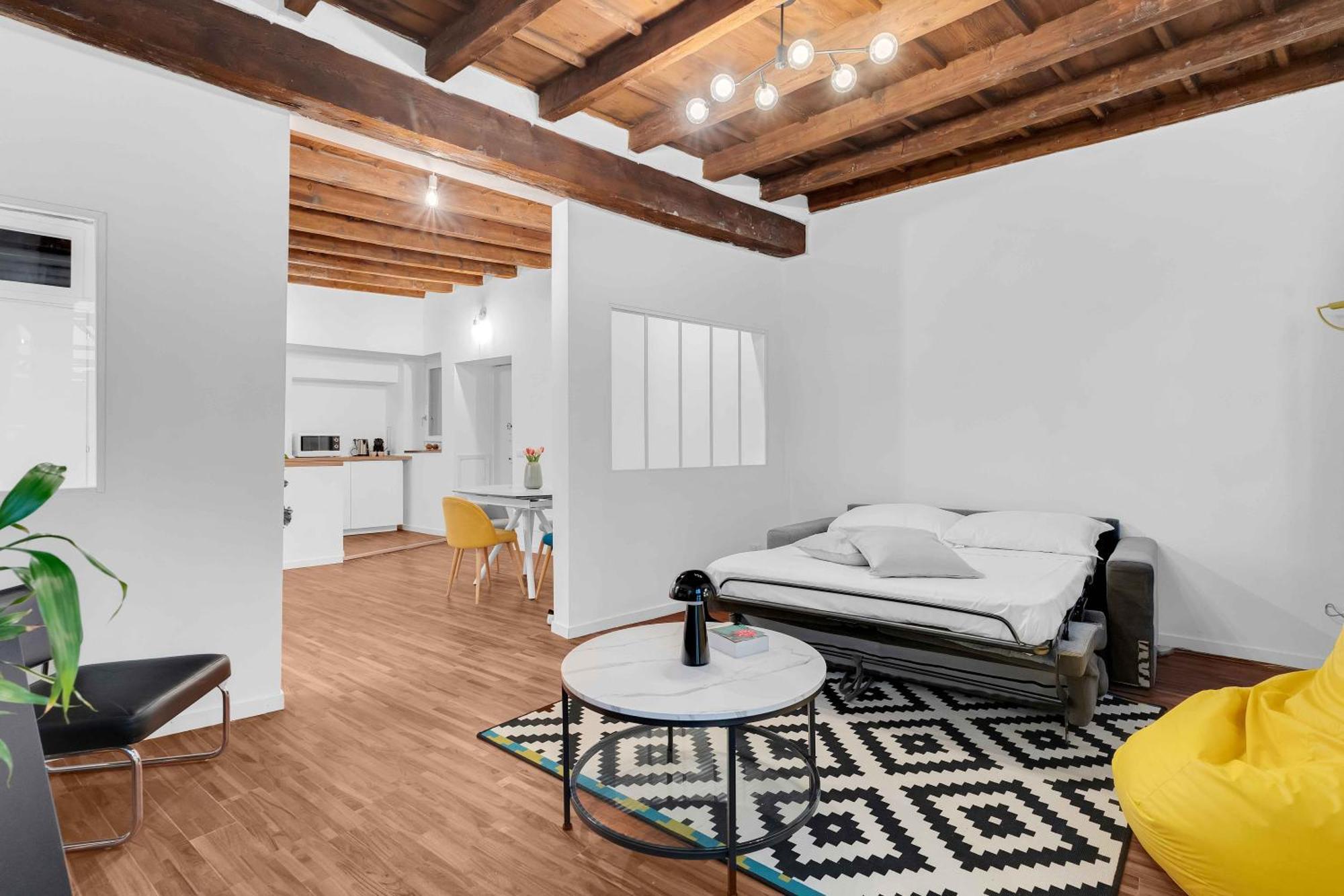 Appartamento Alzaia Naviglio Grande